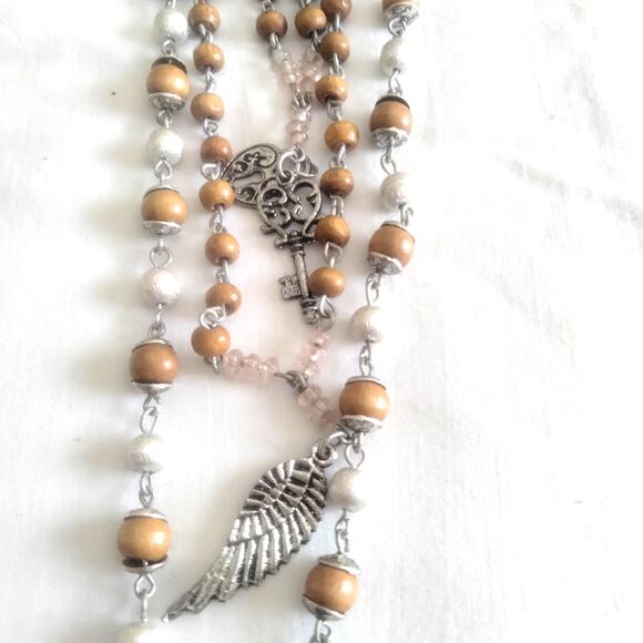 Iris Apfel & Bajalia 3 Silver & Wood Bead Layered Pendant Statement Necklaces - Picture 9 of 16